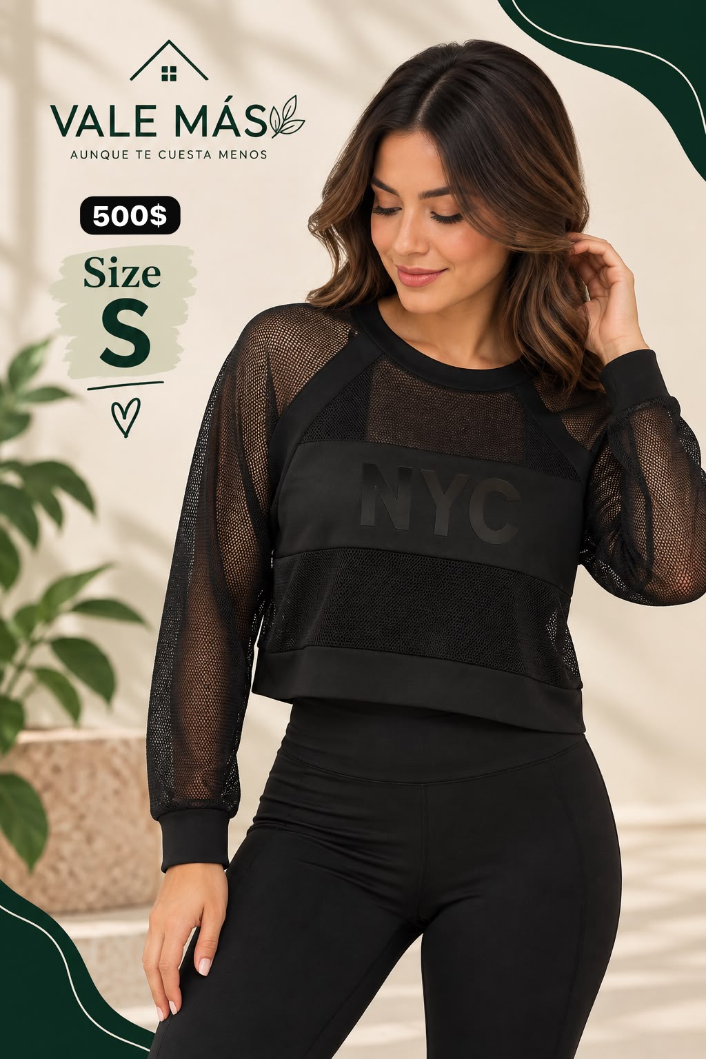 Blusa Negra NYC con Mangas Transparentes - PRELOVED